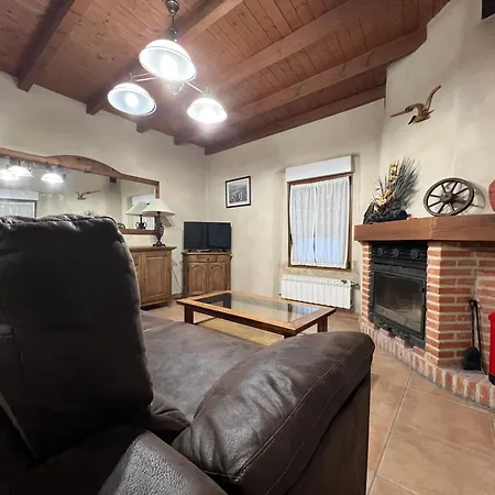Casa La Colmena Летний дом Авила